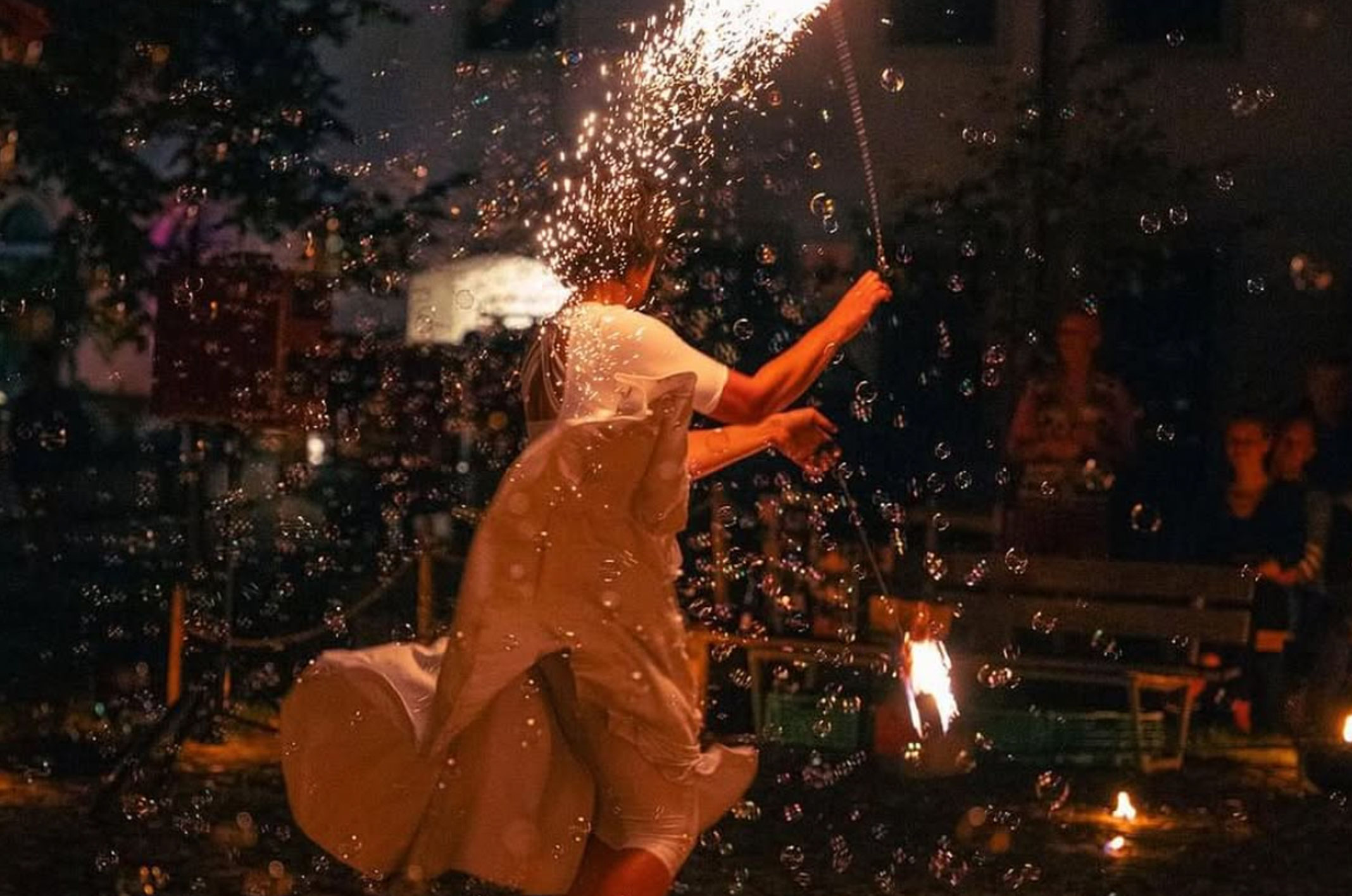 glitzer-glanz-feuertanz_2